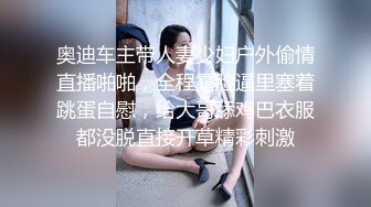  酒店偷拍骚女开房接客，洗完澡直接开操，主动骑乘位抽插，张开双腿操，表情一脸享受