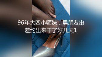 大神旅游景区一路走一路抄底众多的美女少妇眼界大开 (18)