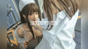 【新片速遞】  ⚫️⚫️贵在真实，女人坑女人，游泳馆女士换衣间内部曝光，各种小姐姐一丝不挂春光无限，微胖美女的女仆式泳衣不错哦