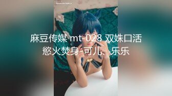 -妹子玩3P ktv貌似k药了 都停不下来了 最后腿抽筋都站不起来