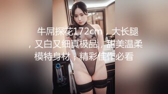  新人面罩骚女一女3男淫乱啪轮换着操，脱下内衣撩起裙子摸逼，后入抽插上位骑乘