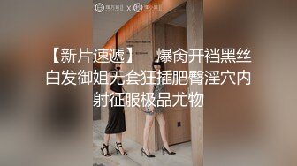 长发御姐范美少妇，坐在男友大屌面前就想插下去无套多角度插入，深喉口交一顿猛操白浆和精液混在一起